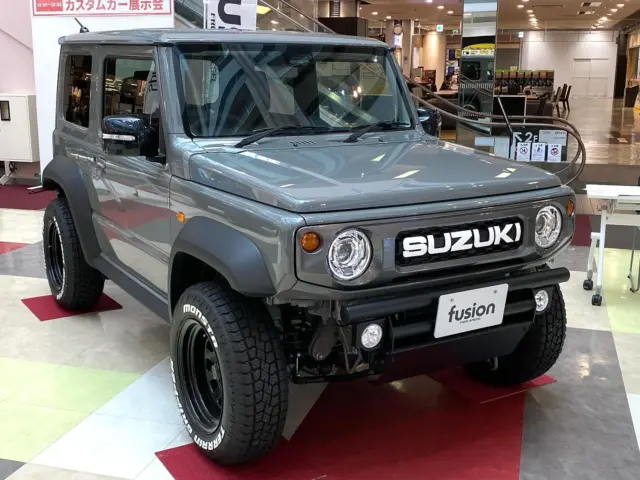fusion😊

ユーザーさんとカスタム談義

昨日、イオンモール富津で開催の
ラバーズさん主催のイベントに車両展示😉
fusionデモ車みて頂きありがとうございました

9月もイベント企画中みたいですよ🎵
@lovers.jimny 

10月 どんな形で参加するか未定ですが…
本州から出ます‼️

#jb64 #jb64w #jb74 #jb74w #jc74 #jc74w
#jimny #jimnysierra #jimnynomade 
#jimnylovers #jimnylife #jimnystyle 
#ジムニー #ジムニーシエラ #ジムニーノマド
#ジムニー男子 #ジムニー女子 #ジムニー乗り 
#ジムニー好き #イベント #ジムニーイベント 
#jimnyoffroad #jimny4x4 #jimny4wd 
#suzukijimny #suzuki #千葉 #富津
