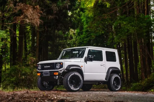 fusionスタッフです😊

イベント情報です♪

10月26日
JAPAN JIMNY JAM 2025行きます‼️

🆕なデモ車も完成　ぜひぜひ会場で

当日は、fusion商品の販売もします
目玉は…シートカバーかな⁉️
当日限りのイベント価格ですよ

26日は、Fujisan Parkingへ
河口湖インターから5分かな

東名？中央？悩み中(笑)
道中どちらが？沢山のジムニーみること
出来るかな〜⁈

コメントお待ちしてます😊

#スーパースージー 
#japanjimnyjam 
#fujisanparking 

#jb64 #jb64w
#jb74 #jb74w
#jc74 #jc74w
#jimny #jimnysierra 
#jimnynomade 
#jimnyoffroad 
#jimnylovers 
#jimnylife 
#ジムニー乗り
#ジムニー好き
#ジムニー男子
#ジムニー女子
#ジムニー乗りと繋がりたい 
#ジムニー好きと繋がりたい 
#ジムニーのある休日 
#ジムニーのある風景 
#ジムニーのある生活 
#千葉 #富津 #山梨 
#河口湖 #富士山